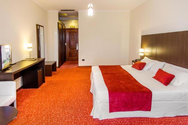 O Val Do Naseiro Otel Viveiro Oda fotoğraf