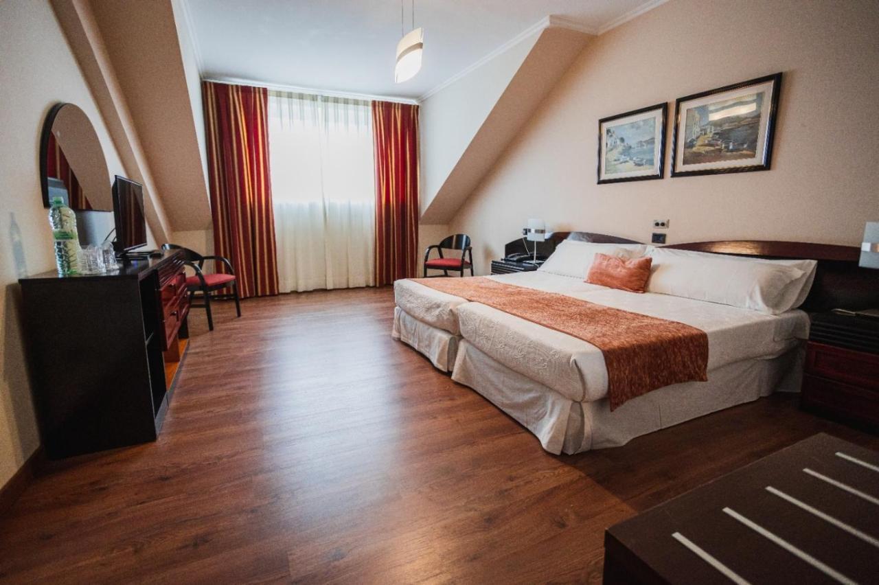 O Val Do Naseiro Otel Viveiro Dış mekan fotoğraf