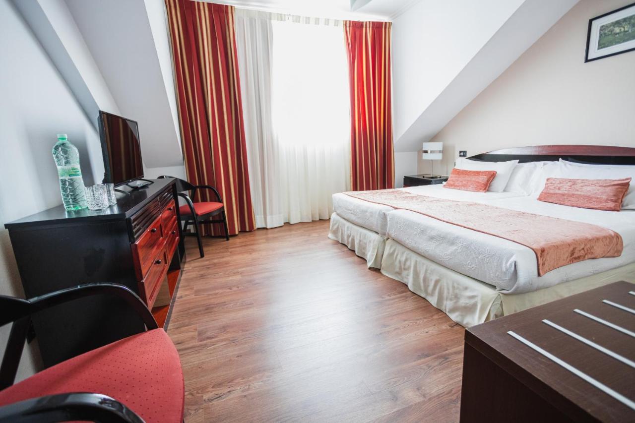 O Val Do Naseiro Otel Viveiro Dış mekan fotoğraf